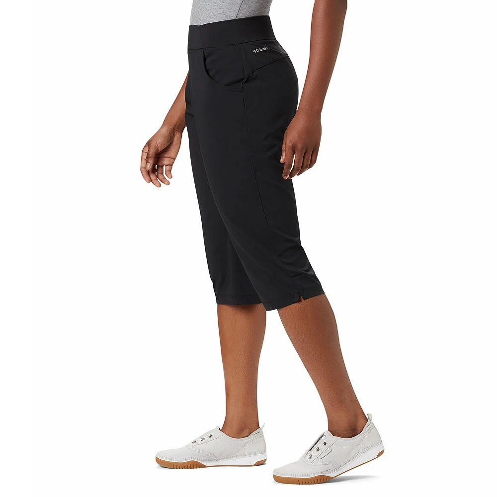 Women's Columbia Anytime Casual Pull-On Capri Pants 3 Women's Columbia Anytime Casual Pull-On Capri Pants - Image 3