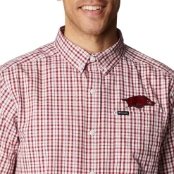 Men's Columbia Cardinal Arkansas Razorbacks Rapid Rivers Logo Button-Down Shirt -Columbia Vogue 5751921 ALT3