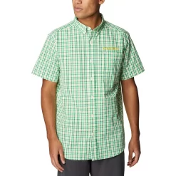 Men's Columbia Green Oregon Ducks Rapid Rivers Logo Button-Down Shirt